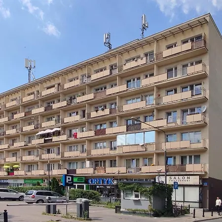 Greenpoint Hoza Apartament *