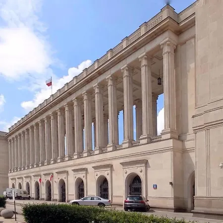 アパート Greenpoint Hoza ワルシャワ